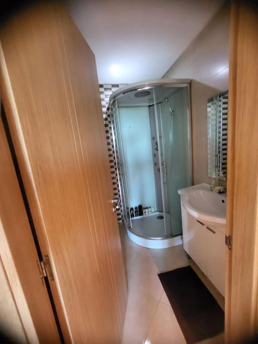 Rare Appartement De Vacances Tanger Buitenkant foto